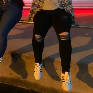 Ripped black jeans